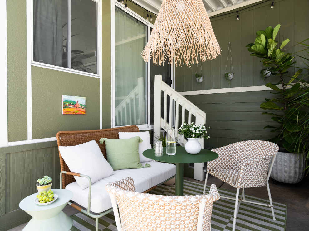 Inspiration for a coastal porch remodel in San Diego