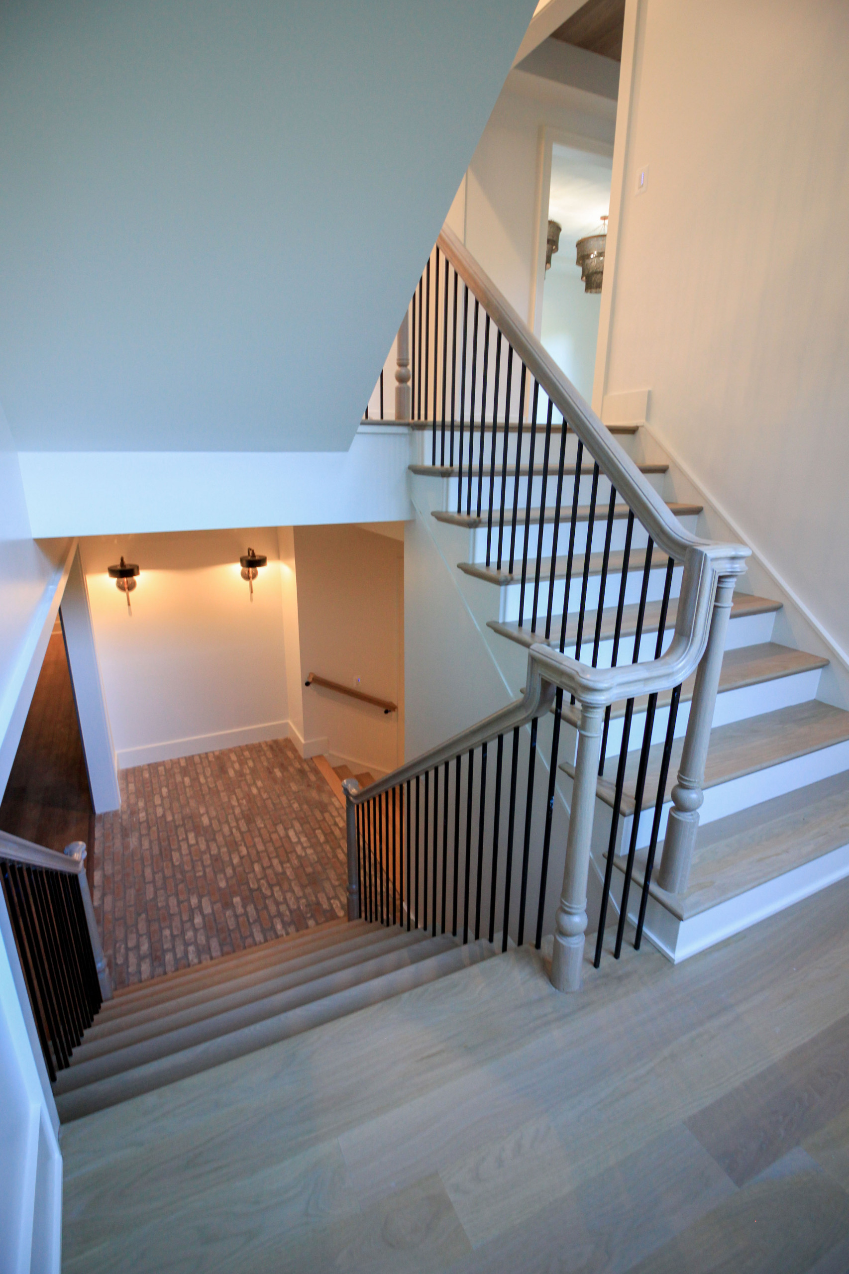 93_Captivating Light Wood Railing System with Black Spindles, Arlington VA 22207