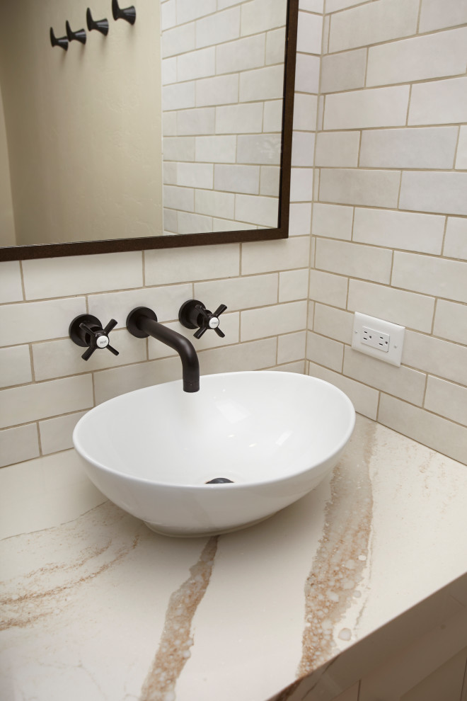 Inspiration for a transitional home design remodel in Phoenix