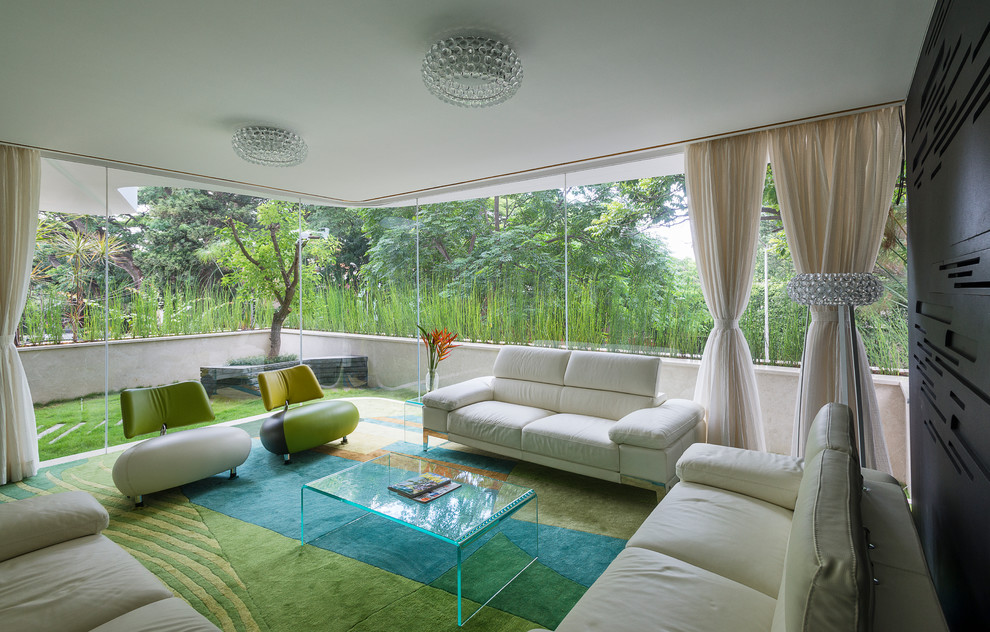 Inspiration for a contemporary living room in Bengaluru.