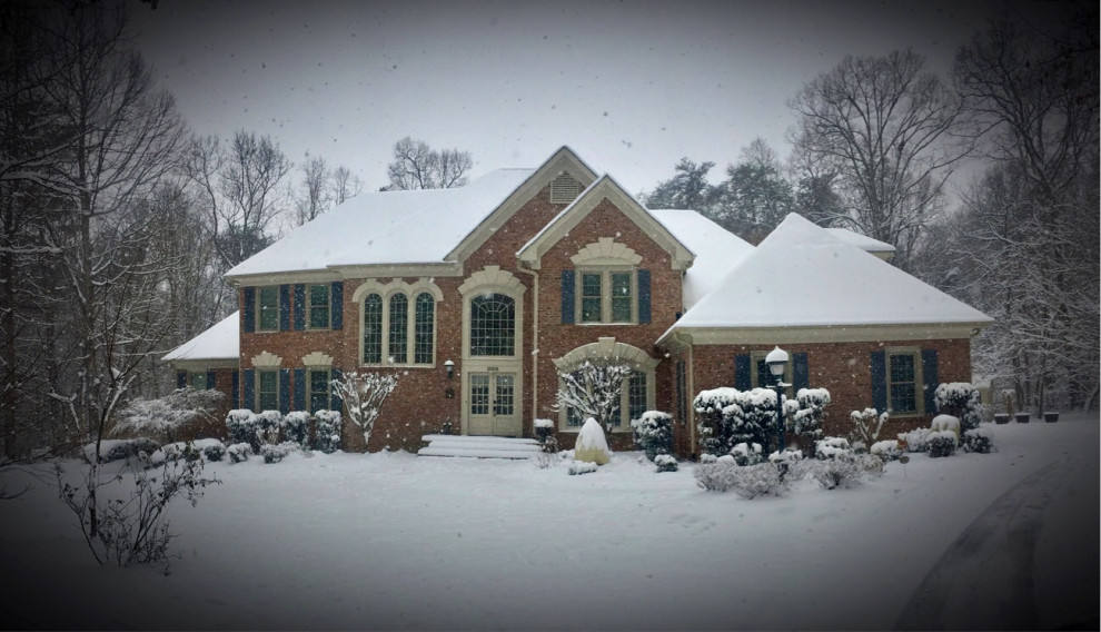 updates? new paint? same color?