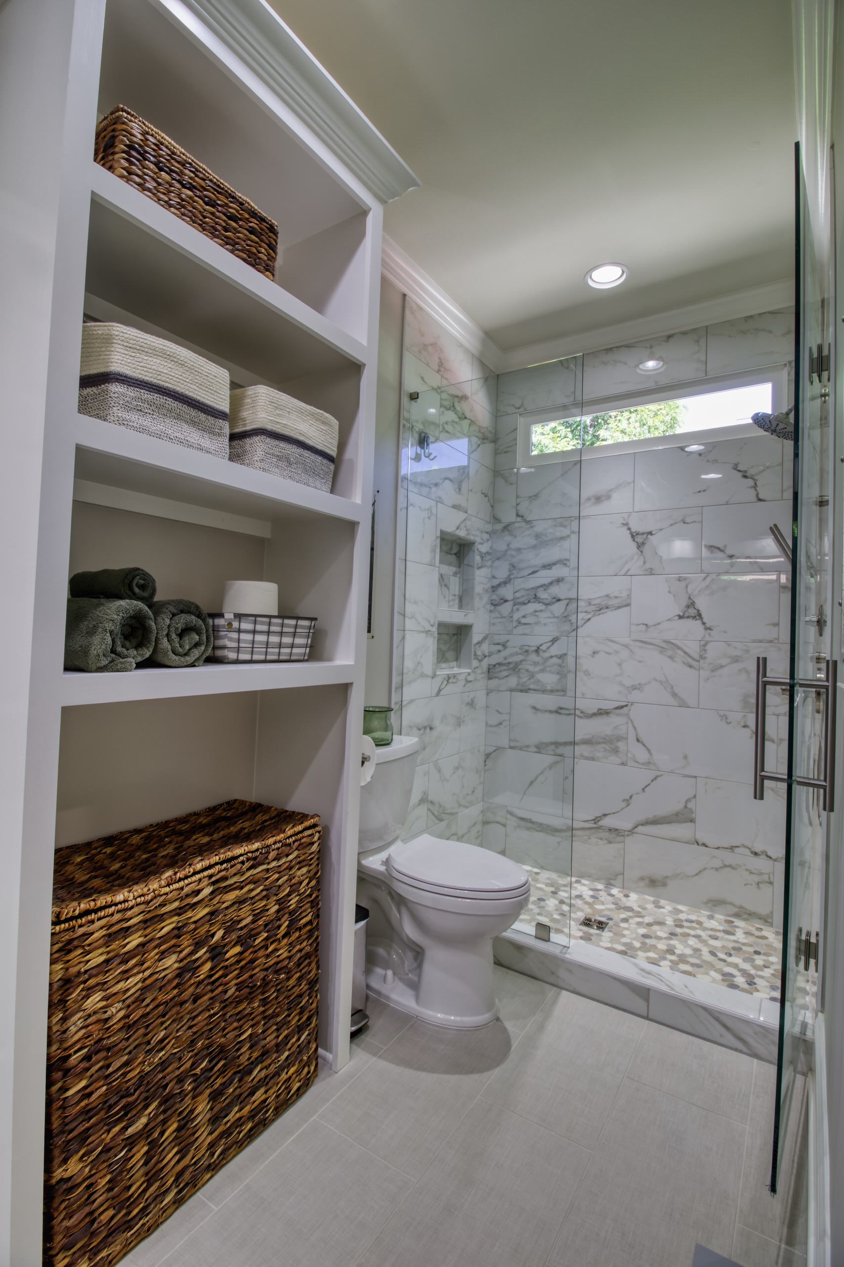 Bellevue Kitchen, Scullery, multi bath and LR refresh