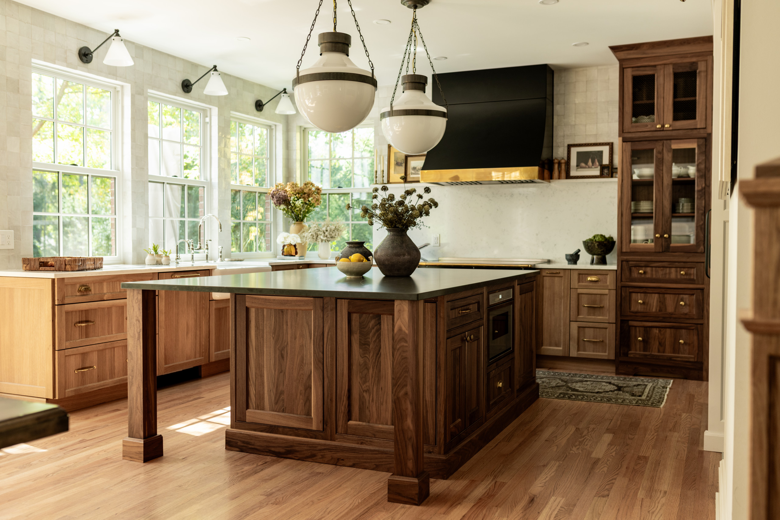 Kitchen of the Week: Light-Filled Update in Wood, White and Black, image size:2560x1706