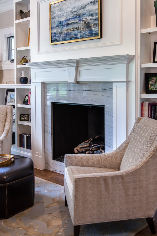 Transitional home design photo in Denver