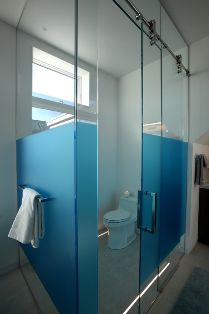 Contemporary Sunset modern-badezimmer