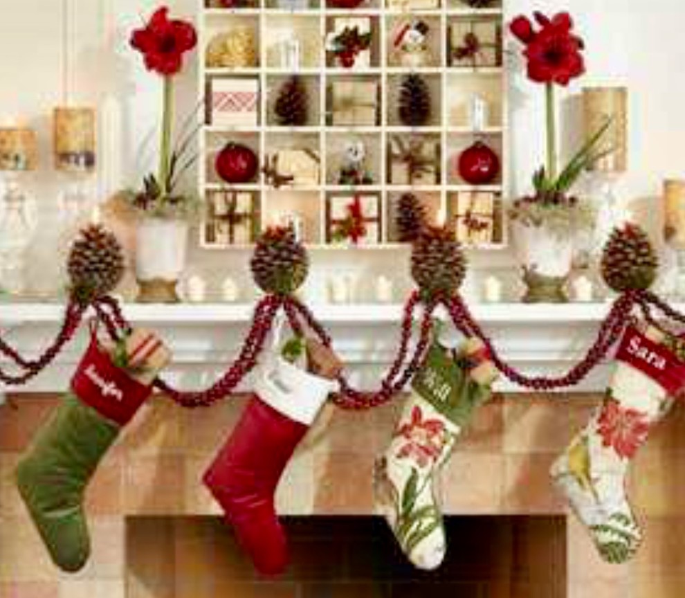 Inspiration for a transitional home design remodel in Chicago