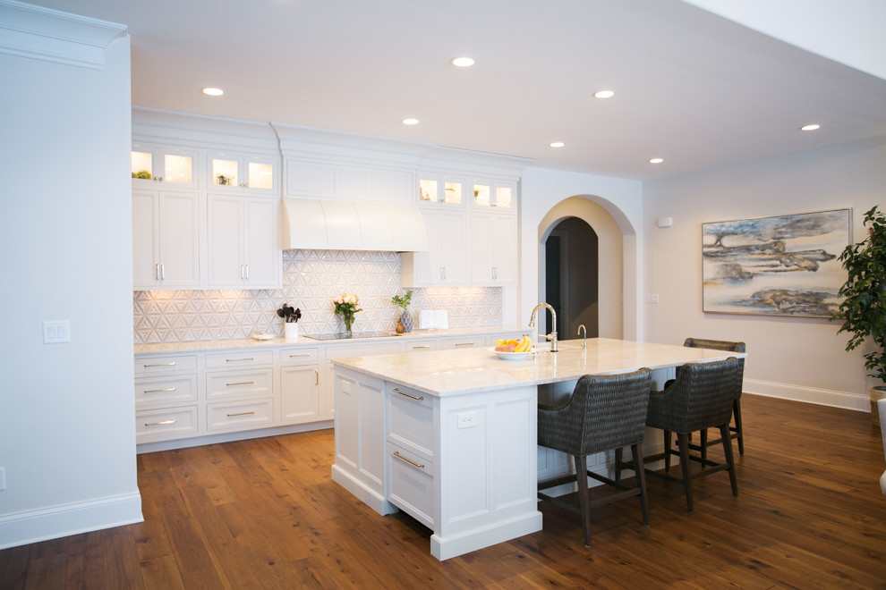 Transitional kitchen photo in Indianapolis