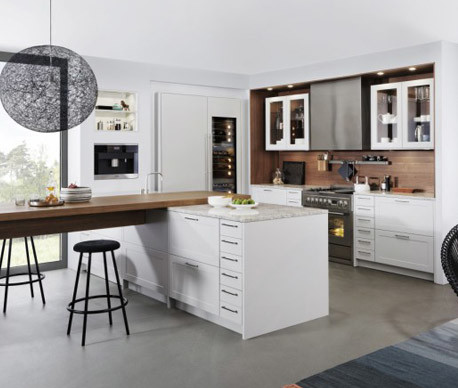 Example of a transitional kitchen design in New York