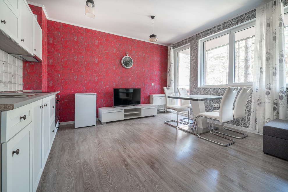 Акварель-3, Бриз, Варна