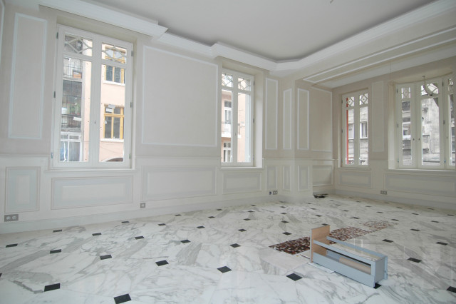 Private Vrabcha House modern-vardagsrum