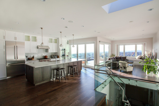 Reverse Floor Plan contemporary-kitchen