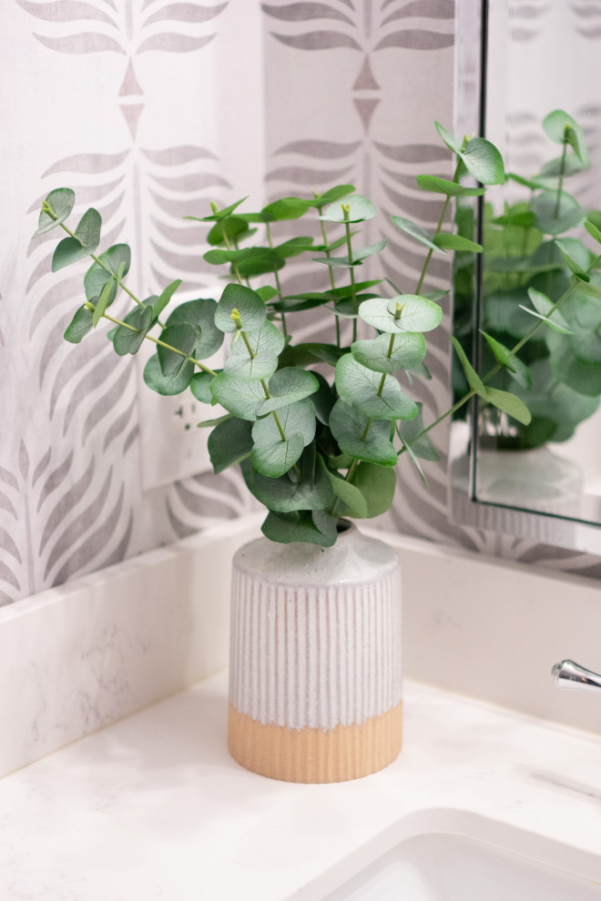 Yellowstone Road, Plymouth