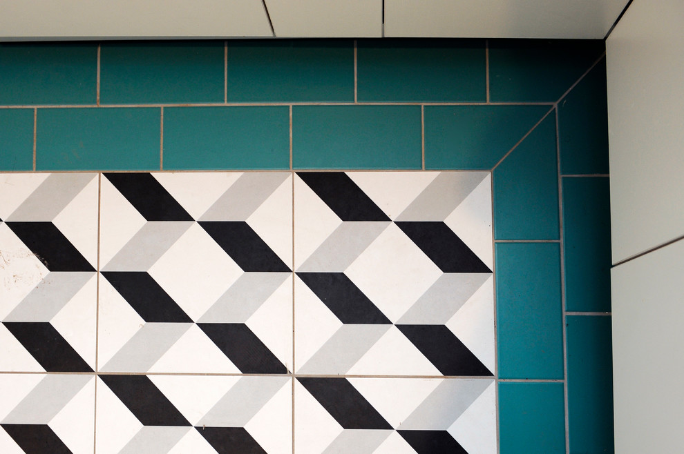 Photo of a transitional kitchen in Melbourne.