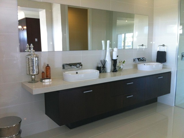 Projects contemporary-bathroom