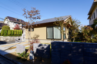 おしゃれな家の外観 瓦屋根の家 四角い家の画像 75選 22年4月 Houzz ハウズ