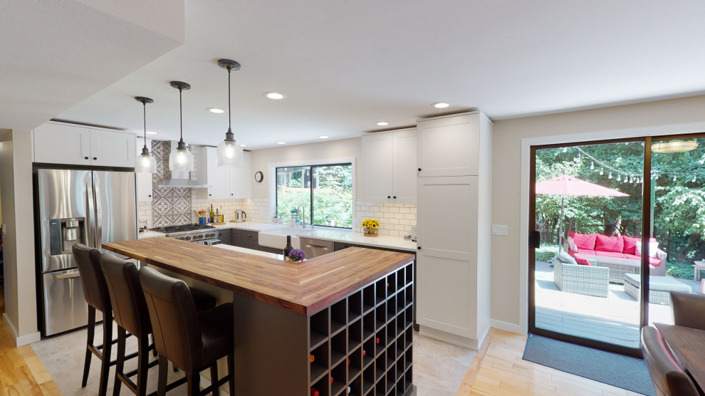 Inspiration for a transitional kitchen remodel in Seattle