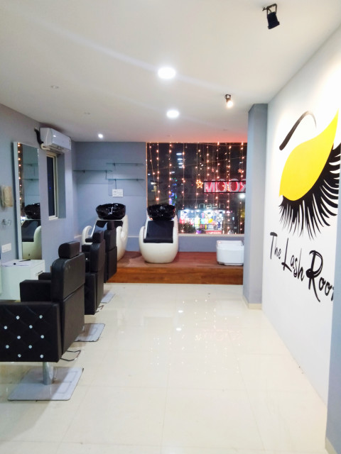 A guide to lash salon interior design