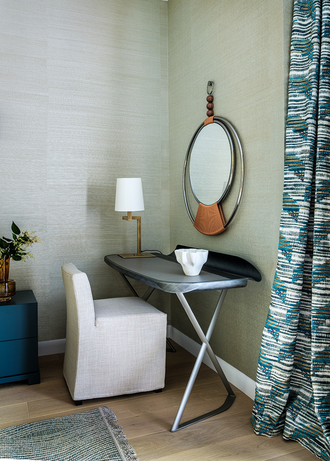 Двухкомнатные апартаменты в премиальном комплексе в Сочи