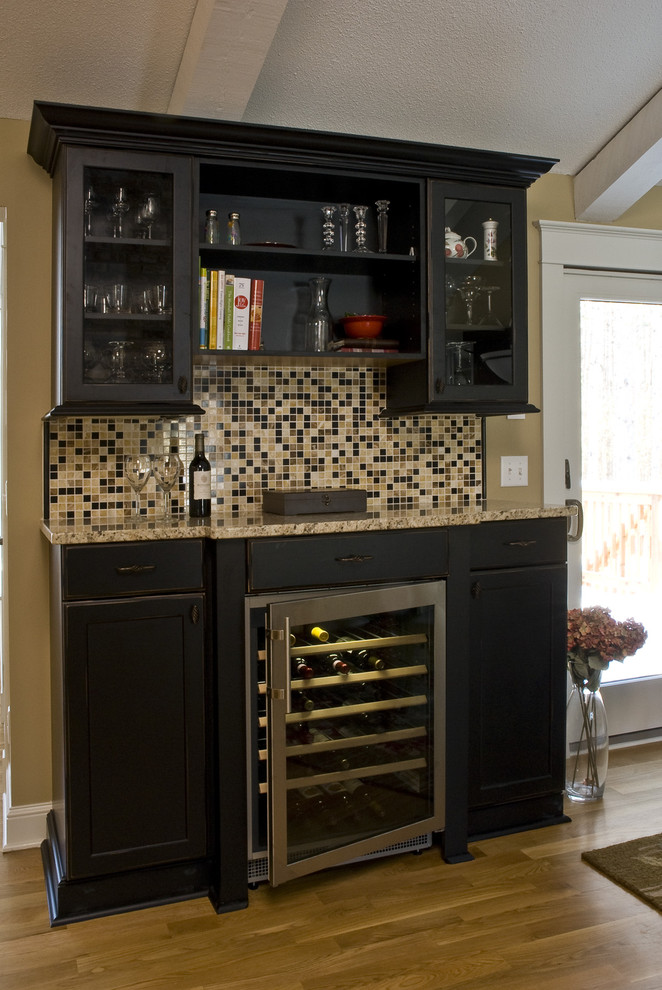 Plymouth Kitchen/Family Room Addition - Traditional - Kitchen