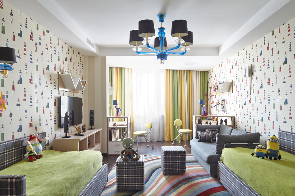 Photo of a contemporary gender-neutral kids' bedroom for kids 4-10 years old in Moscow with multi-coloured walls, dark hardwood floors and brown floor.