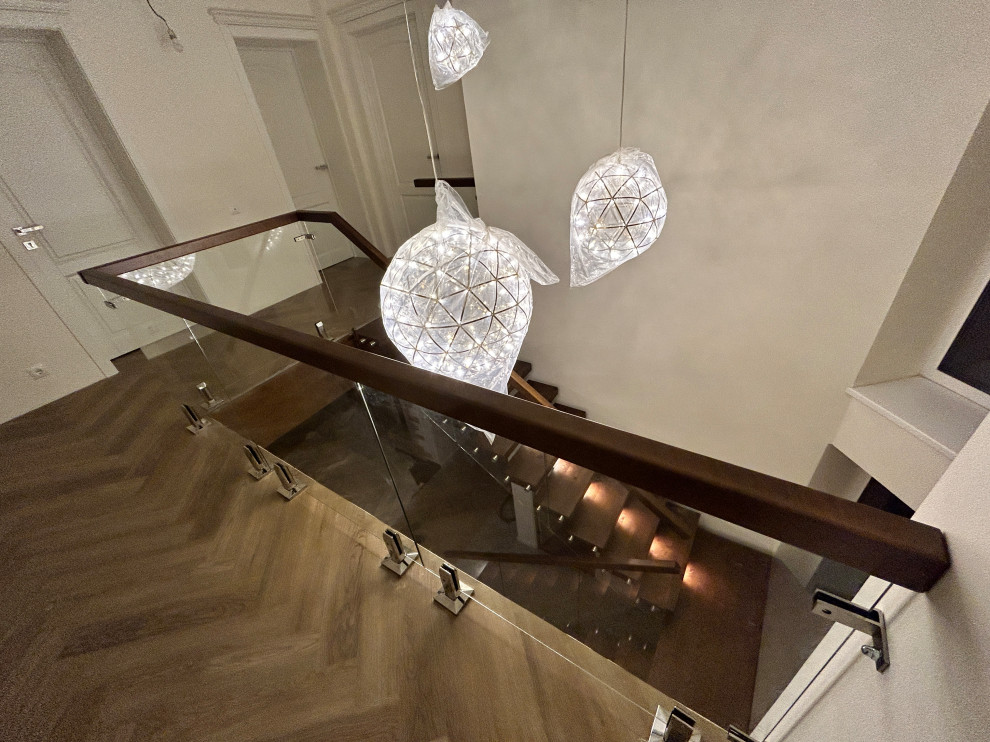 Лестница на монокосоуре в Подмосковье