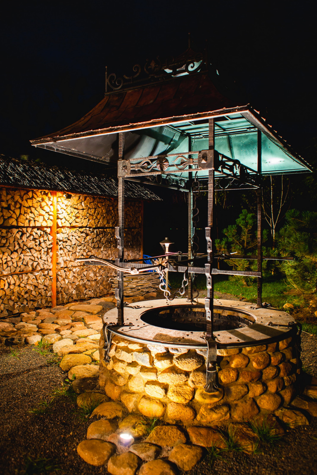 Подсветка жаровни