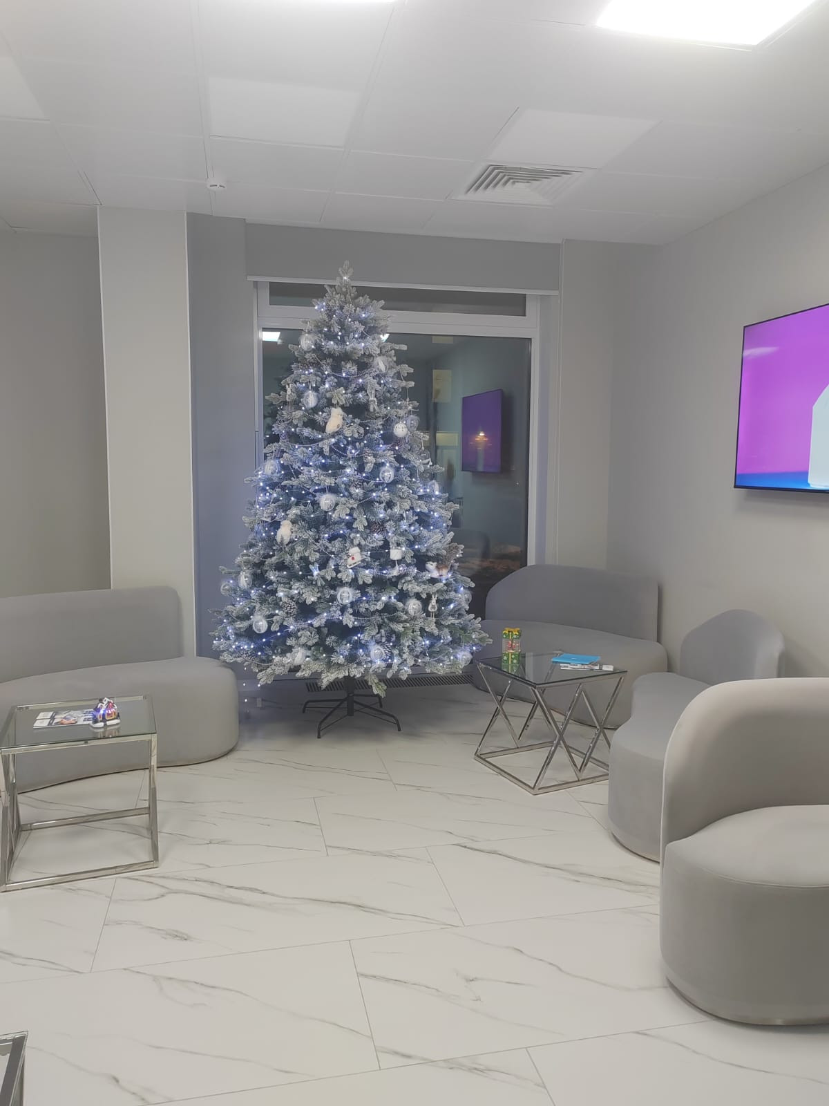 Диваны в офисе