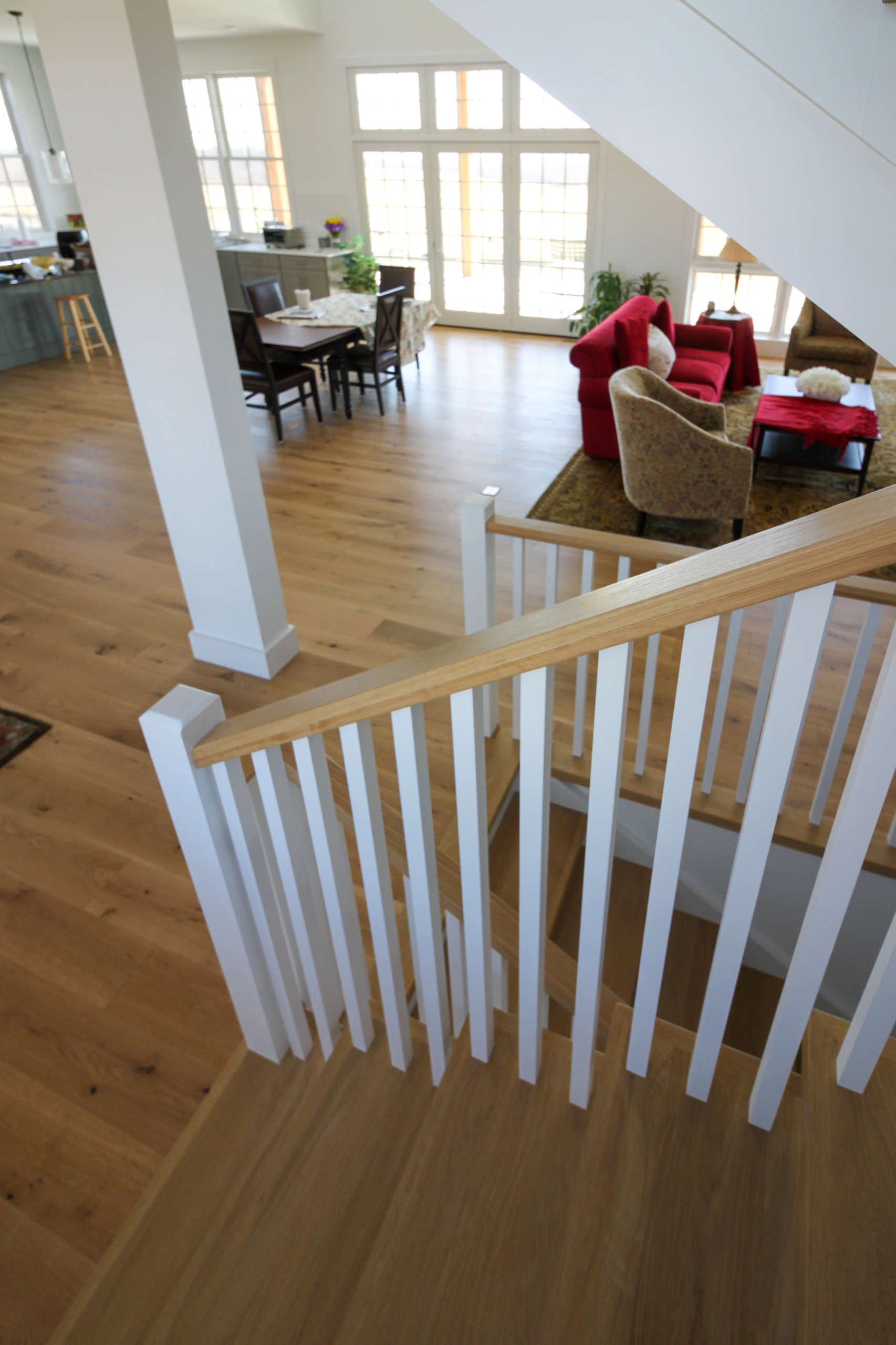 91_U-Shaped Floating Staircase Surrounded by Bucolic Mountain Views, Winchester,