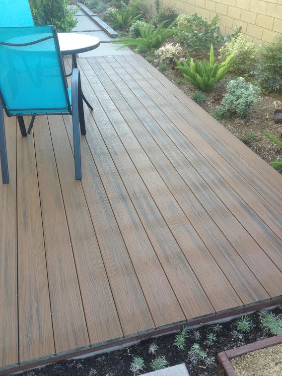 Inspiration for a transitional deck remodel in Orange County
