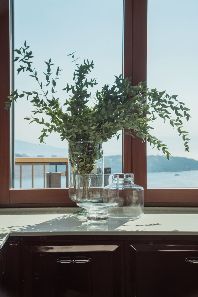 Квартира с террасой у моря