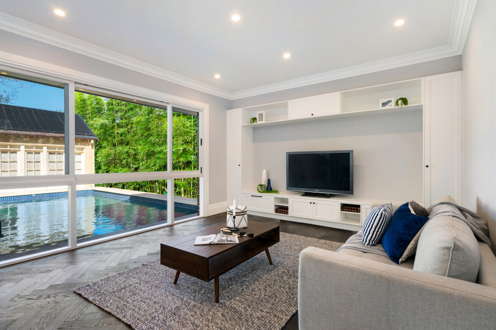 Transitional family room in Sydney.