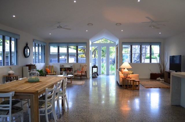 Whitley Residence exotisk-vardagsrum