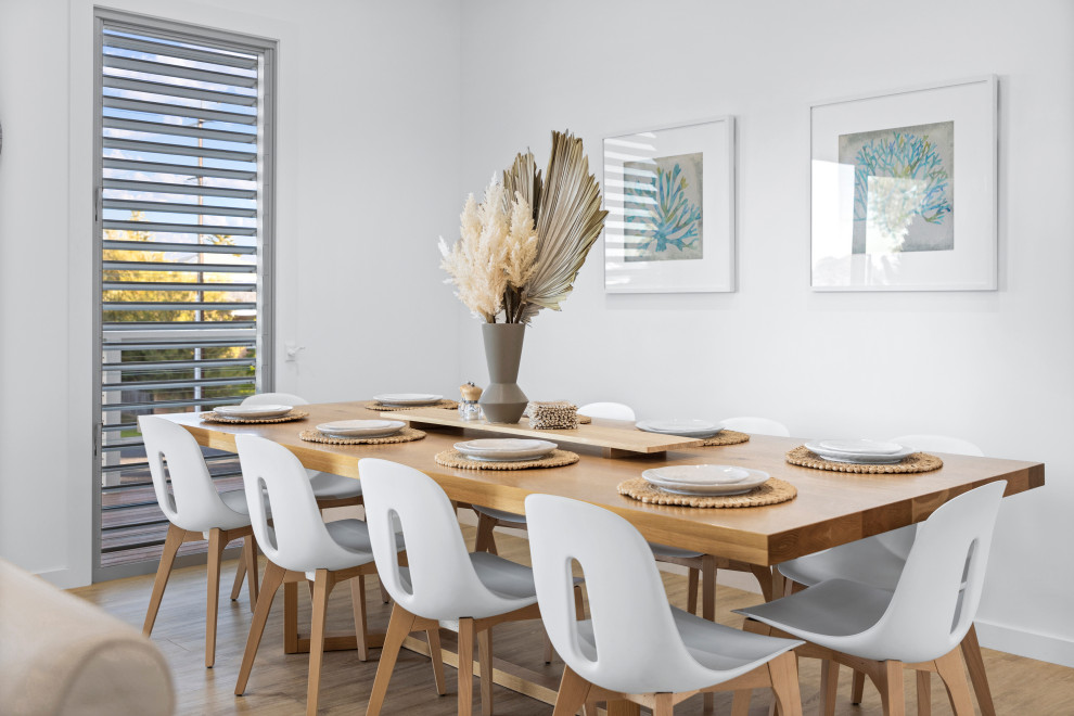 HIghtide Port Elliot Airbnb - Beach Style - Dining Room - Adelaide - by ...