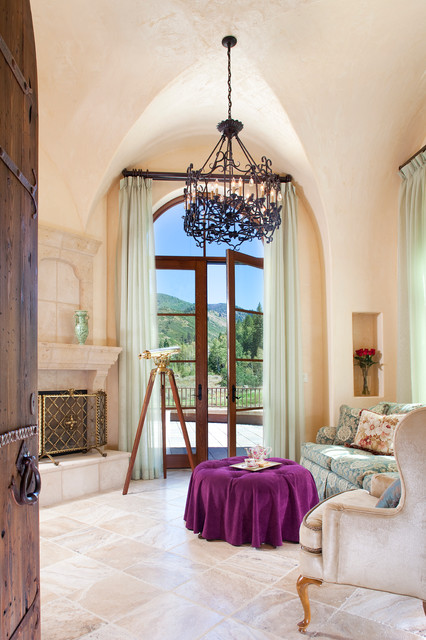 Vaulted Ceiling klassisk-alrum