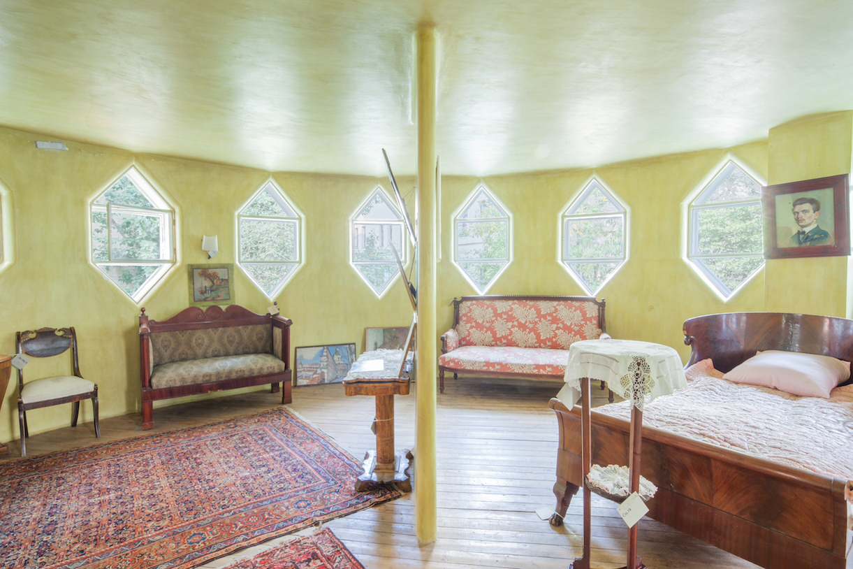 Konstantin Melnikov’s totemic Moscow house