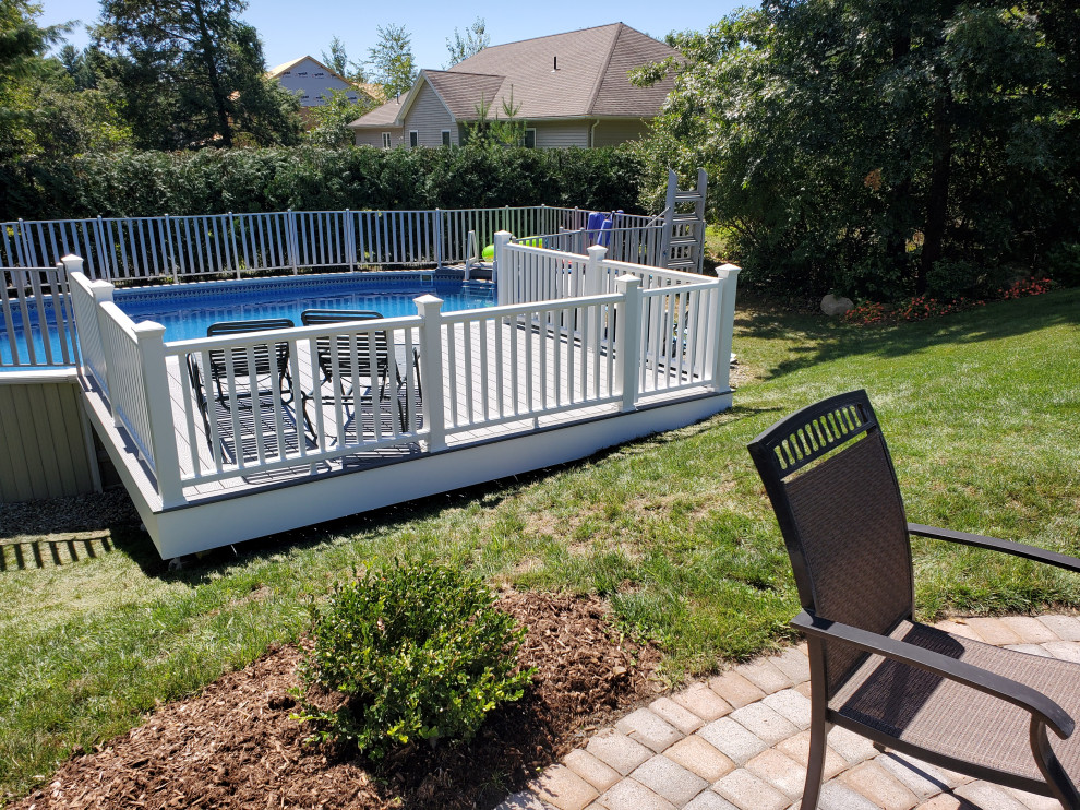 Modern Pool Deck