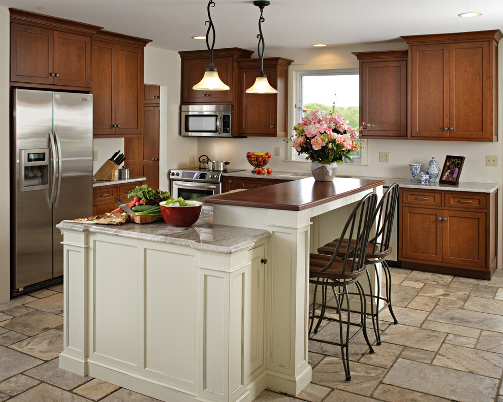 Inspiration for a mid-sized timeless kitchen remodel in Philadelphia