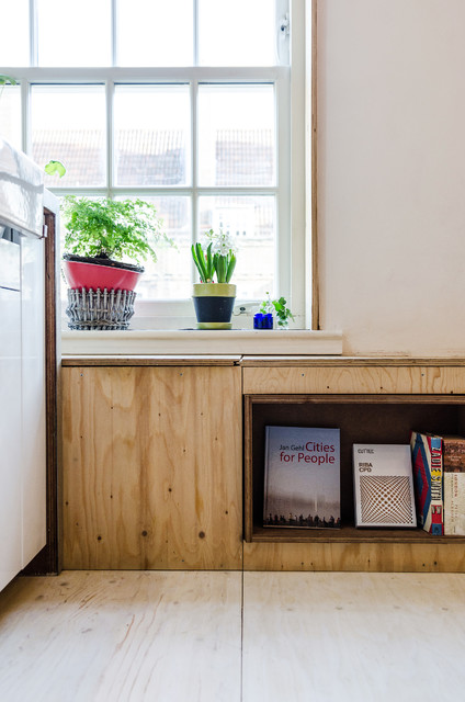 Hackney Flat eclectic