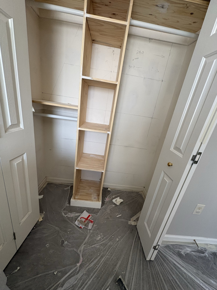 Custom Closet Organizer