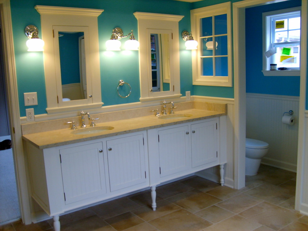 Bathroom - transitional bathroom idea