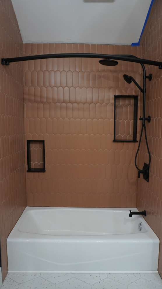 Kids/Guest Bathroom