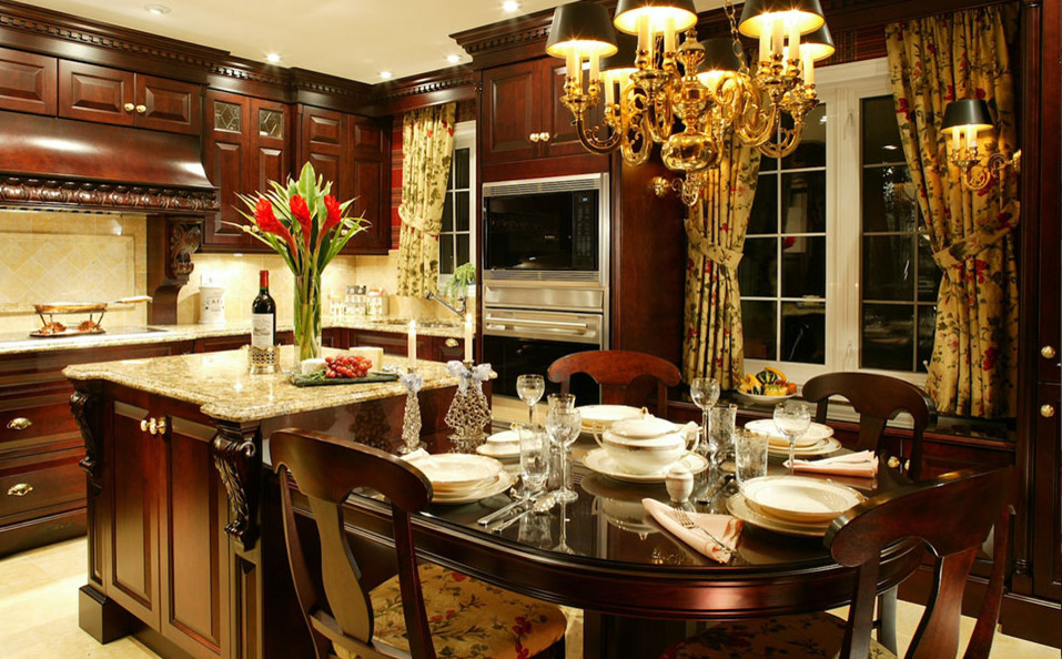 Inspiration for a timeless kitchen remodel in Montreal