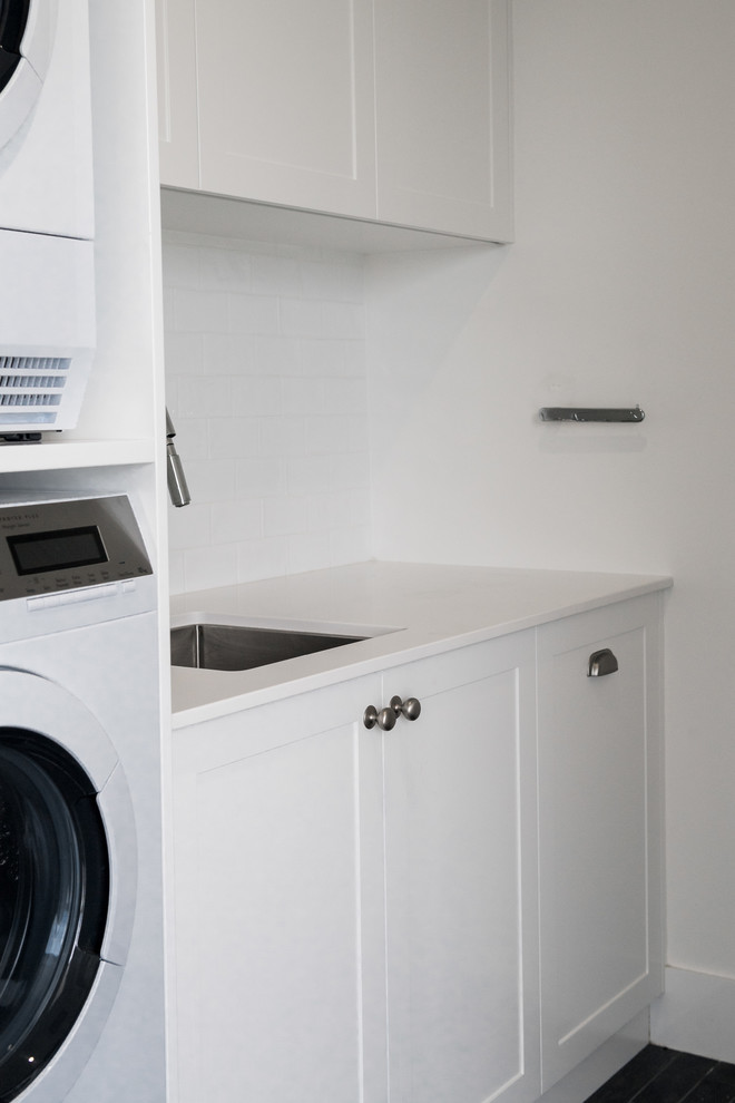 Beach style laundry room in Newcastle - Maitland.