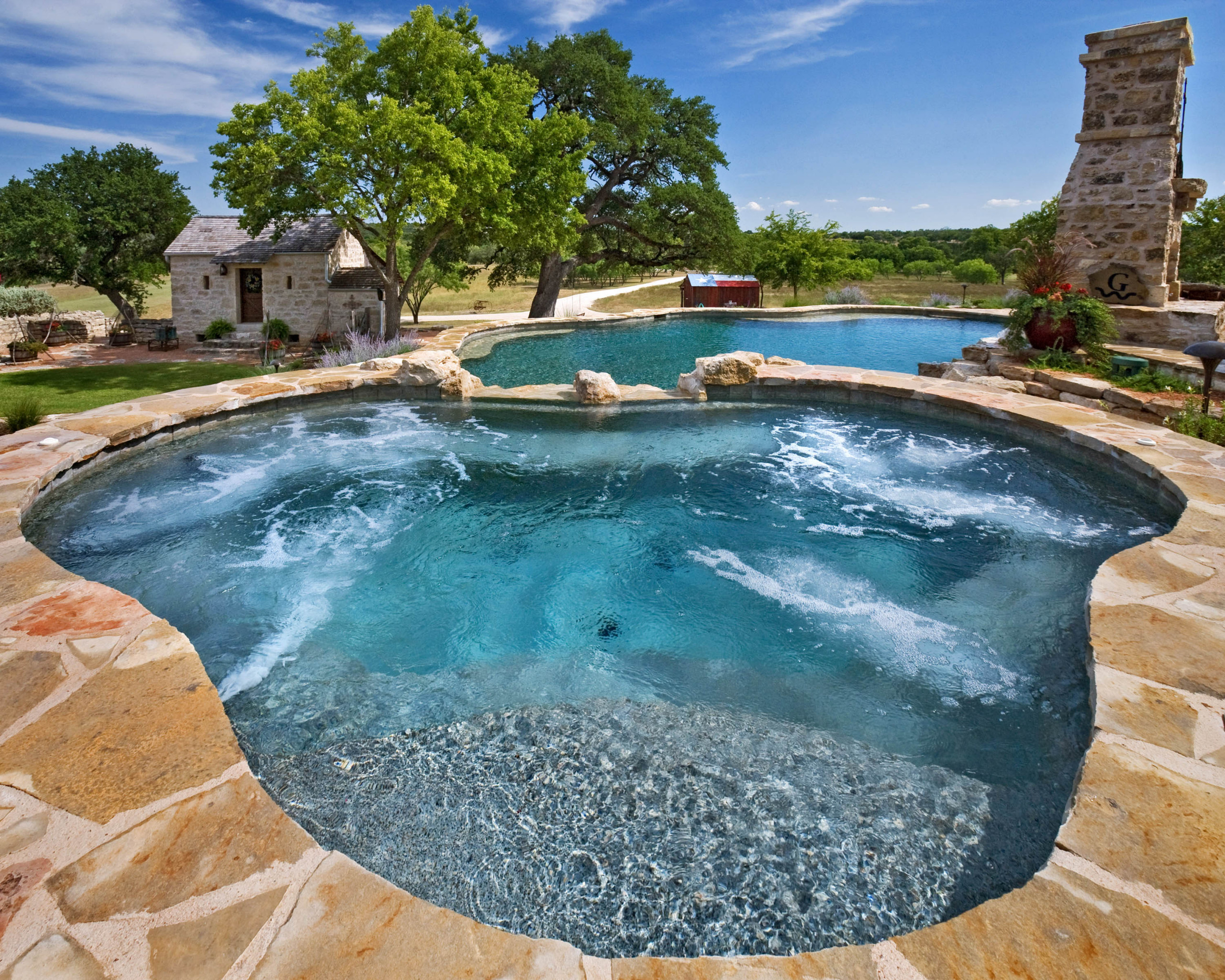 Fredericksburg/Grapetown Texas Ranch Pool/Spa/Waterfall
