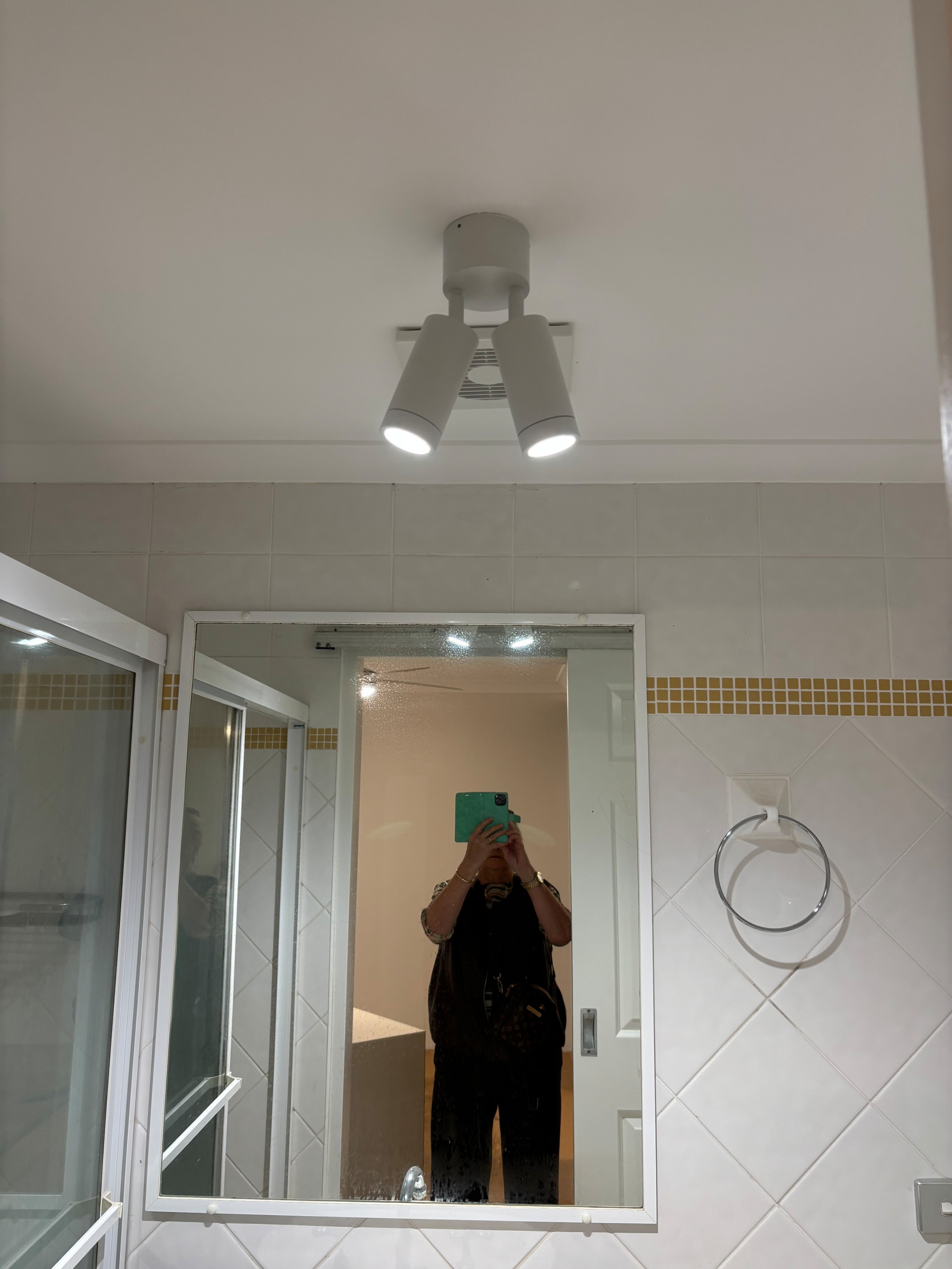 APARTMENT REFRESH