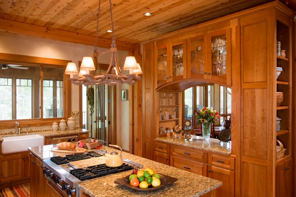 Kitchen - rustic kitchen idea