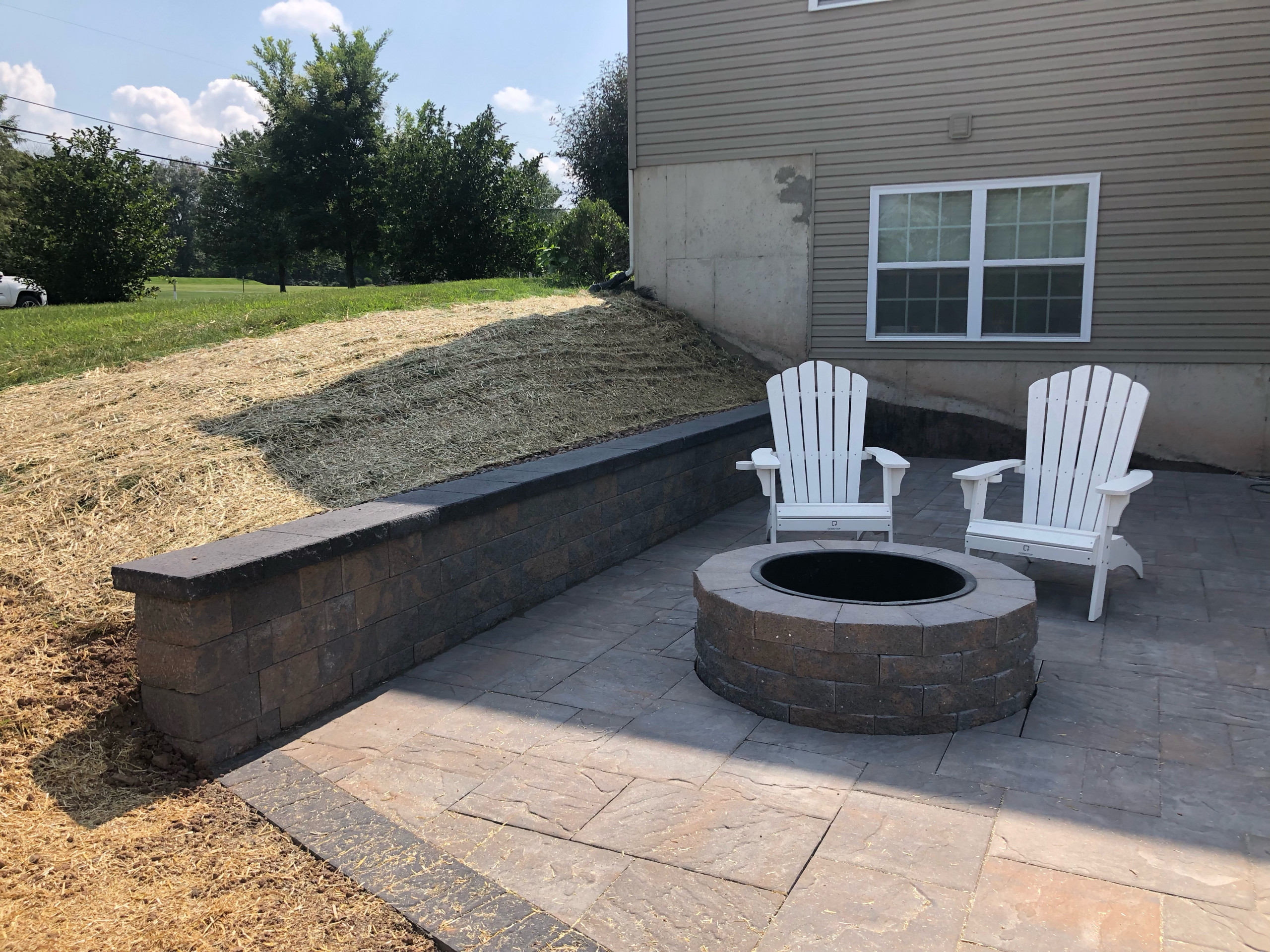 Patio/Steps/Firepit/SittingWall
