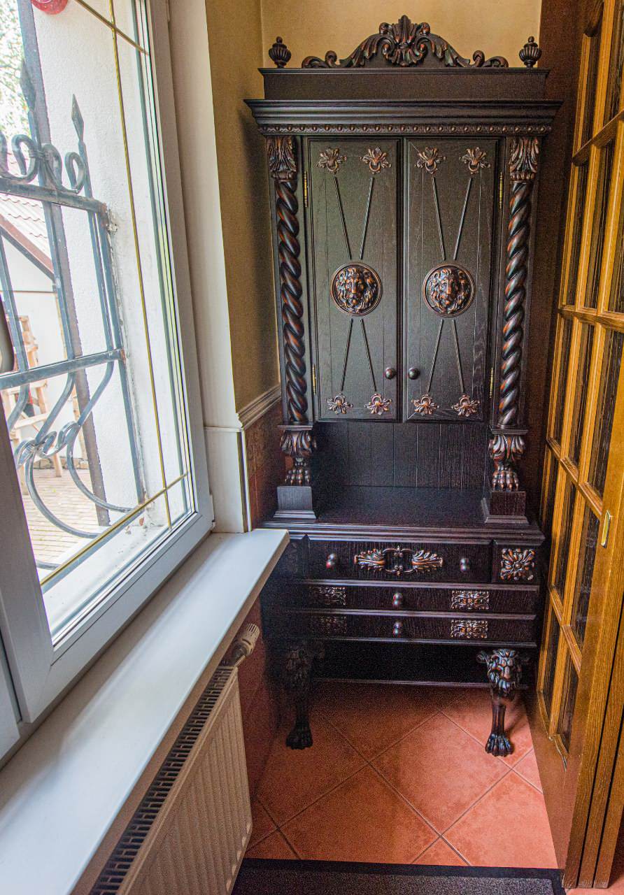 Интерьер в стиле средневекового замка