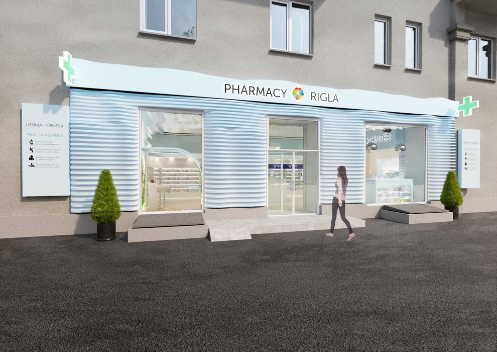 Фасад аптеки днем