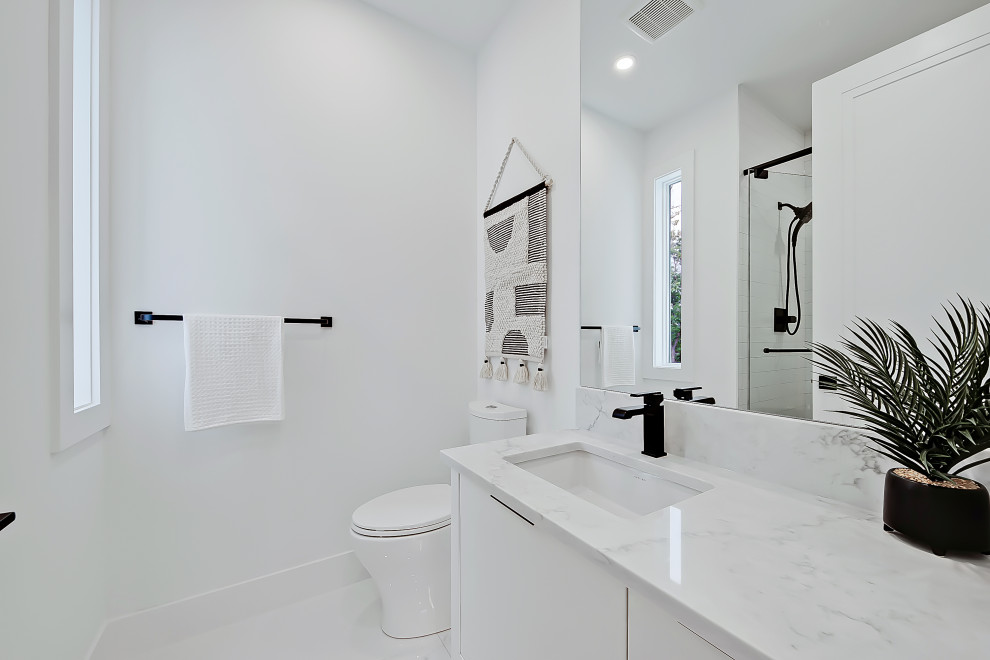 Farmhouse home design photo in Calgary